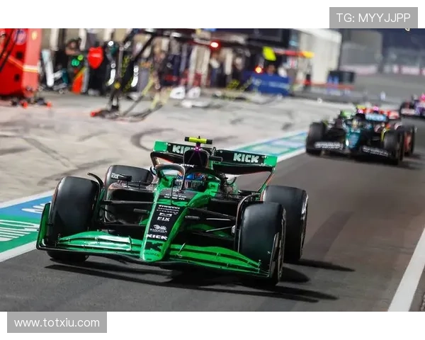 F1赛季风云再起新规升级与车手转会引爆围场关注